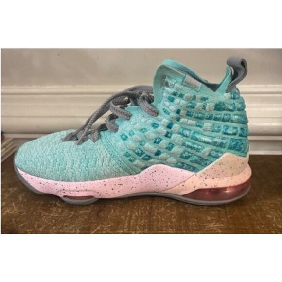 Nike LeBron XVII 17 GS South Beach Miami Green Pink BQ5594 444 5Y 6.5 Women - Picture 2 of 10